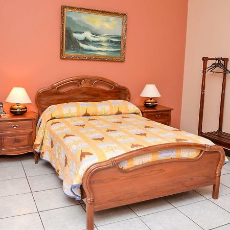 Hotel Olimpico En Quevedo Zewnętrze zdjęcie