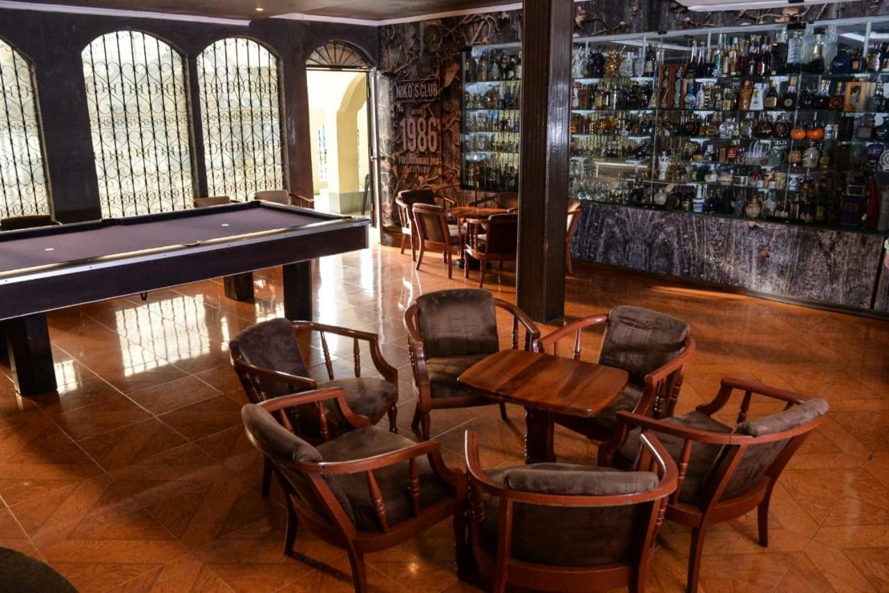 Hotel Olimpico En Quevedo Zewnętrze zdjęcie